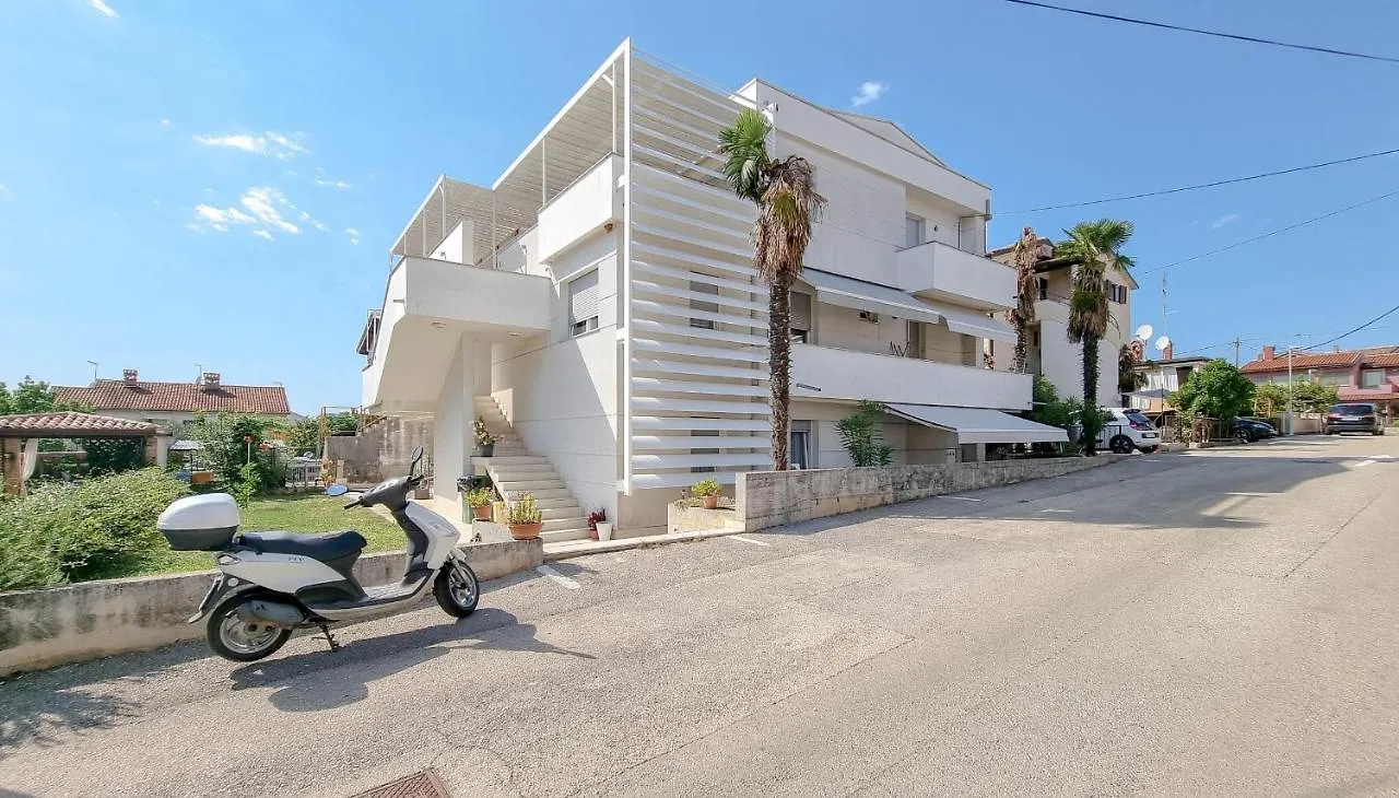 Apartments Karmen Novigrad Istria Kroatien