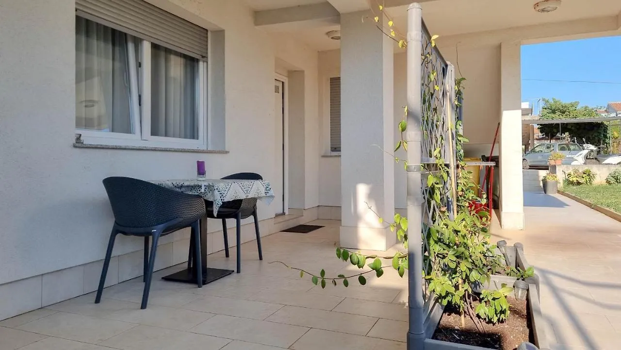 Apartments Karmen Novigrad