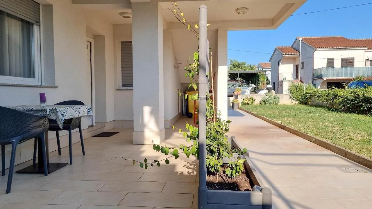 Apartments Karmen Novigrad