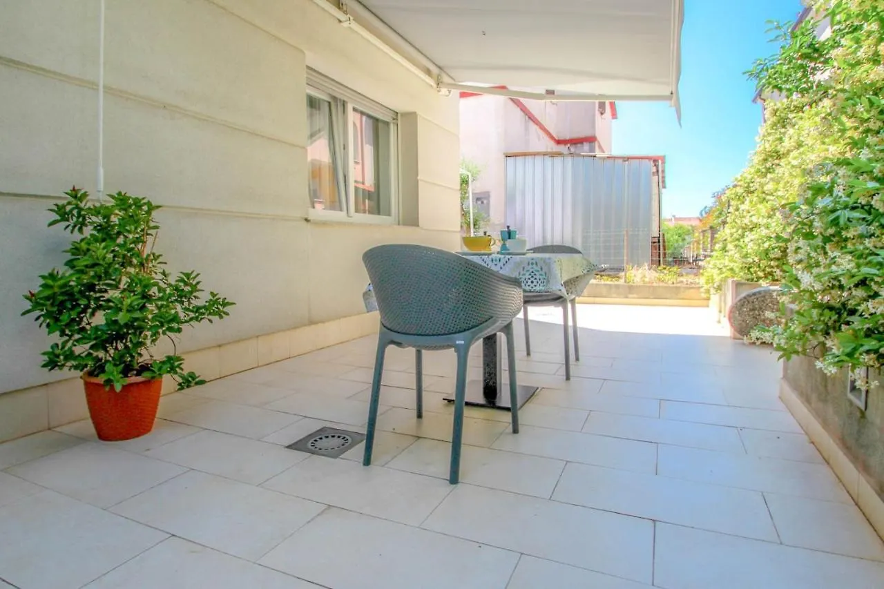 Apartments Karmen Novigrad  0*, Novigrad (Istria)