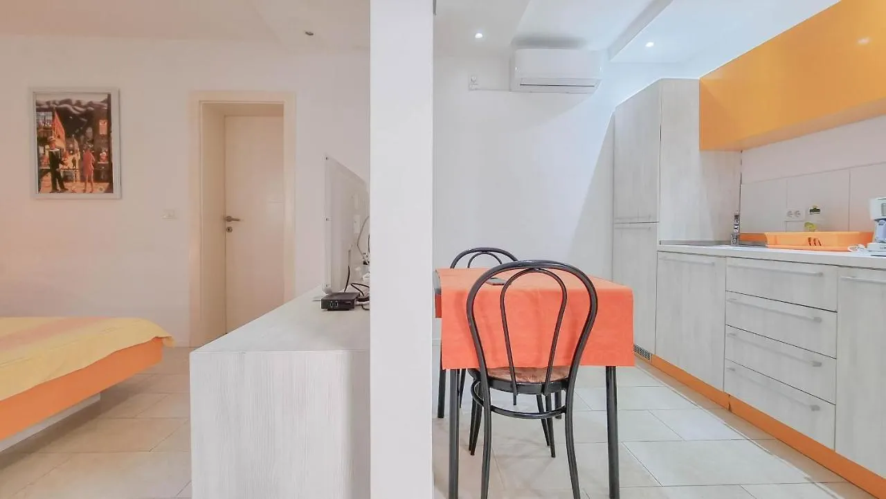 Apartments Karmen Novigrad Istria